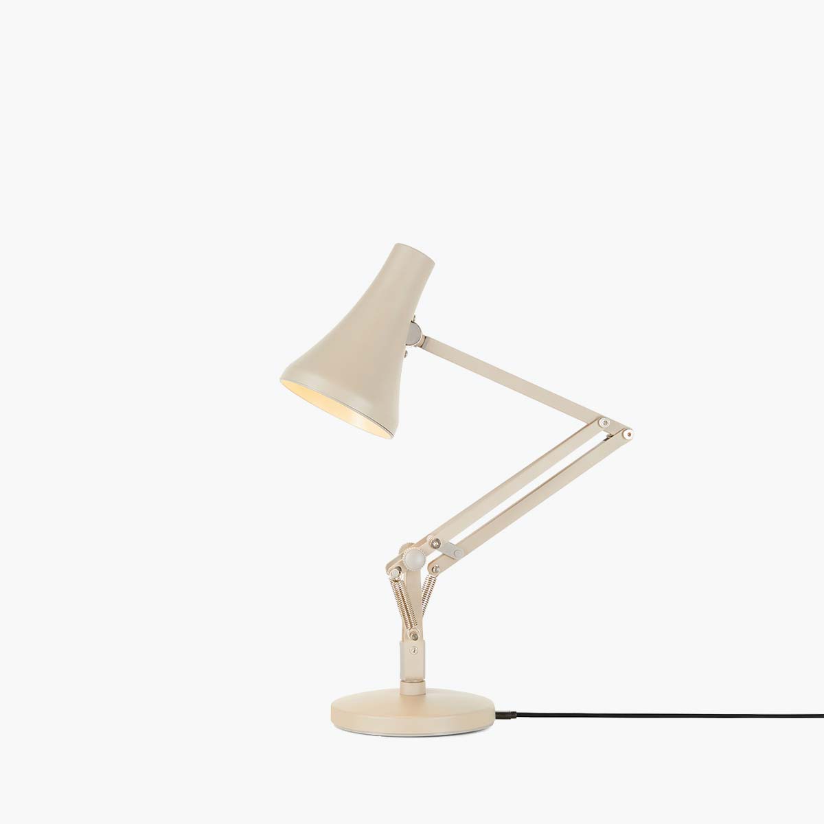 90 Mini Desk Lamp– Hut K